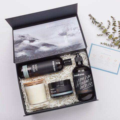 Kind Regards Deluxe Home gift set flat lay